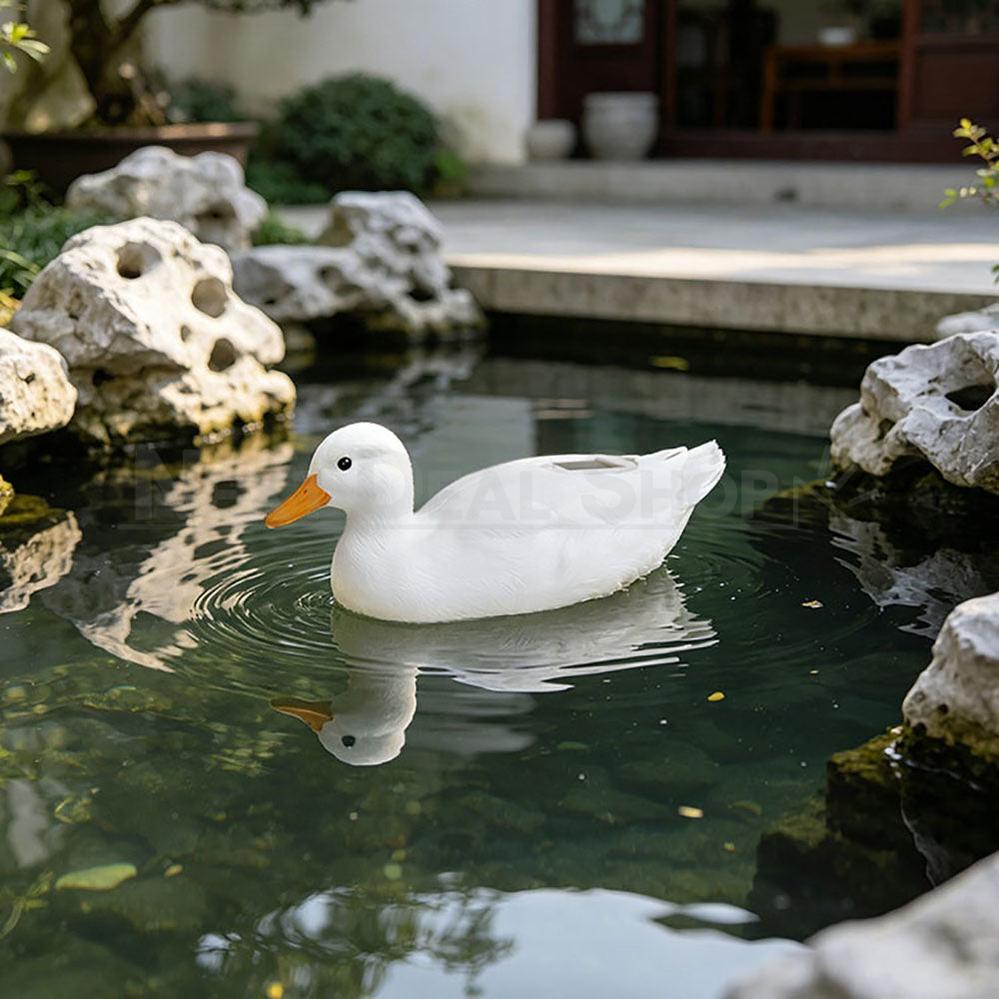 Solar Powered Floating Duck LED Garden Pool Pond Light